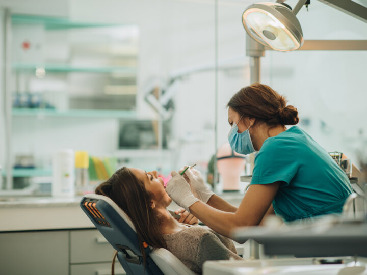 Everything You Need To Know About Professional Teeth Cleanings