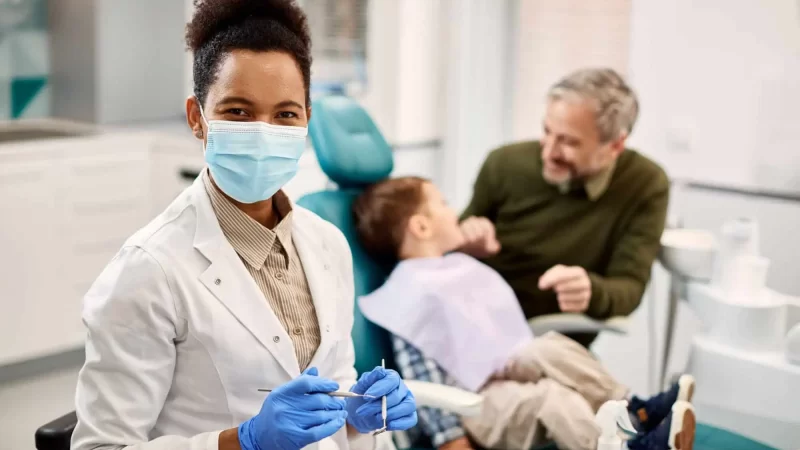 How Family Dentists Ensure Healthy Smiles For All Ages